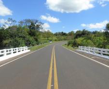 Governo do Paraná assina contrato de R$ 7,6 mi para reforma de pontes no Norte Pioneiro - Ponte Rio Ouro Grande PR-431 em Jacarezinho Foto: DER-PR