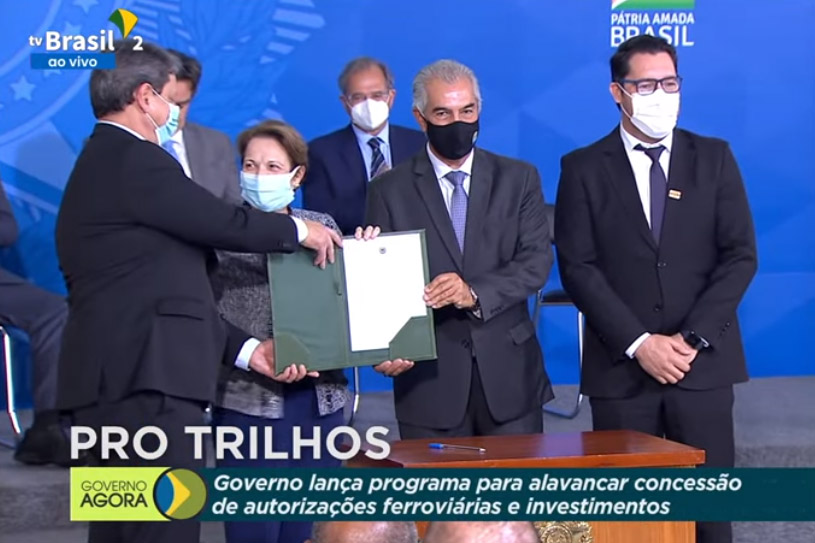 A solicitação foi oficializada pelo diretor-presidente da Ferroeste, André Gonçalves, no lançamento do programa de Autorizações Ferroviárias Por Trilhos, no Palácio do Planalto. Reprodução