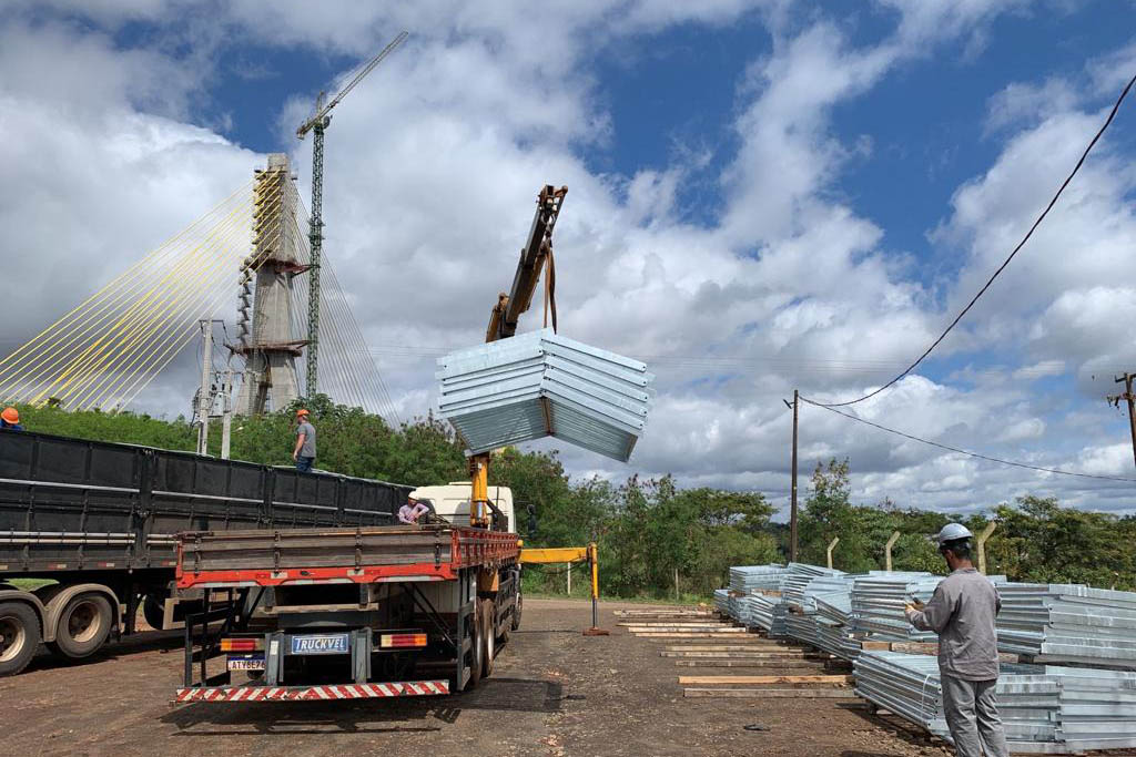 Ponte da Integração em Foz do Iguaçu tem 95,5% das obras concluídas -  Foto: DER/PARANÁ