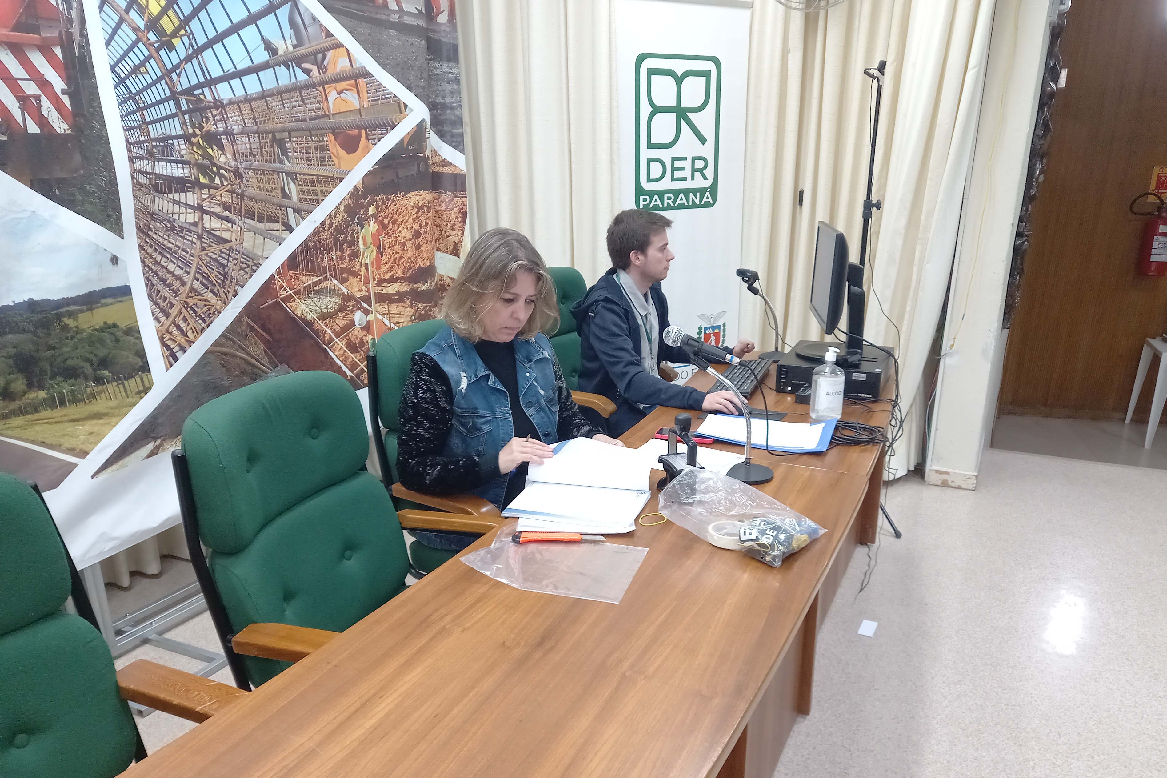 A obra de duplicação da Rodovia dos Minérios - PR 092, contempla a construção de novas pistas em pavimento de concreto, vias marginais, pontes, viadutos, passarela, calçadas e ciclovias no trecho entre Curitiba e Almirante Tamandaré, em uma extensão de 4,74 quilômetros. Foto: DER/PARANÁ