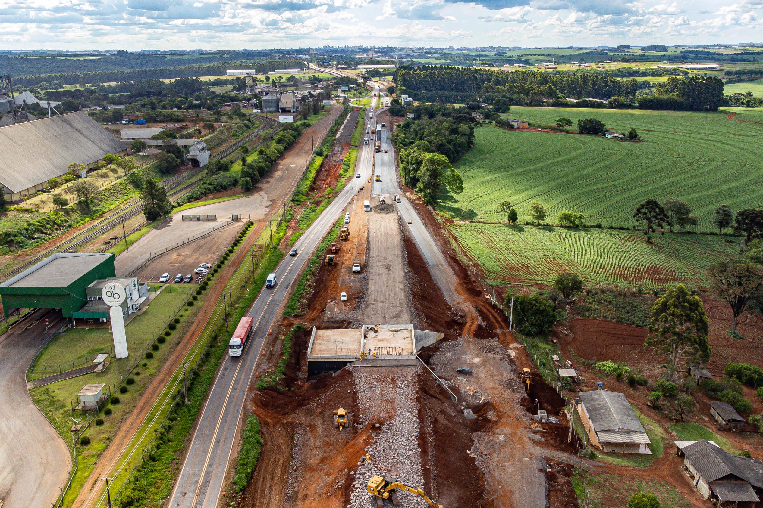 Duplicação da BR-277 em Cascavel chega a quase 60% de conclusão