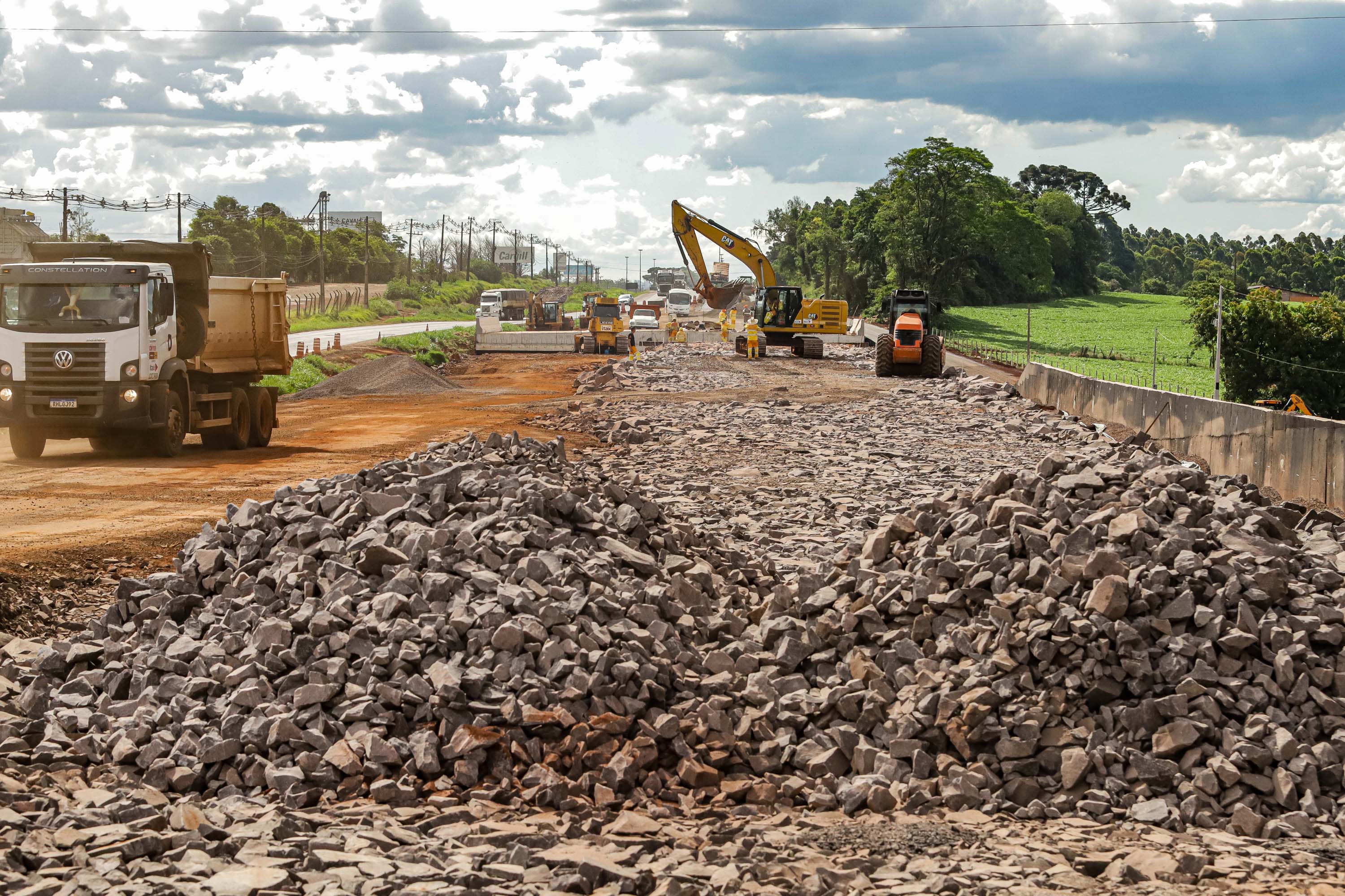 Duplicação da BR-277 em Cascavel chega a quase 60% de conclusão