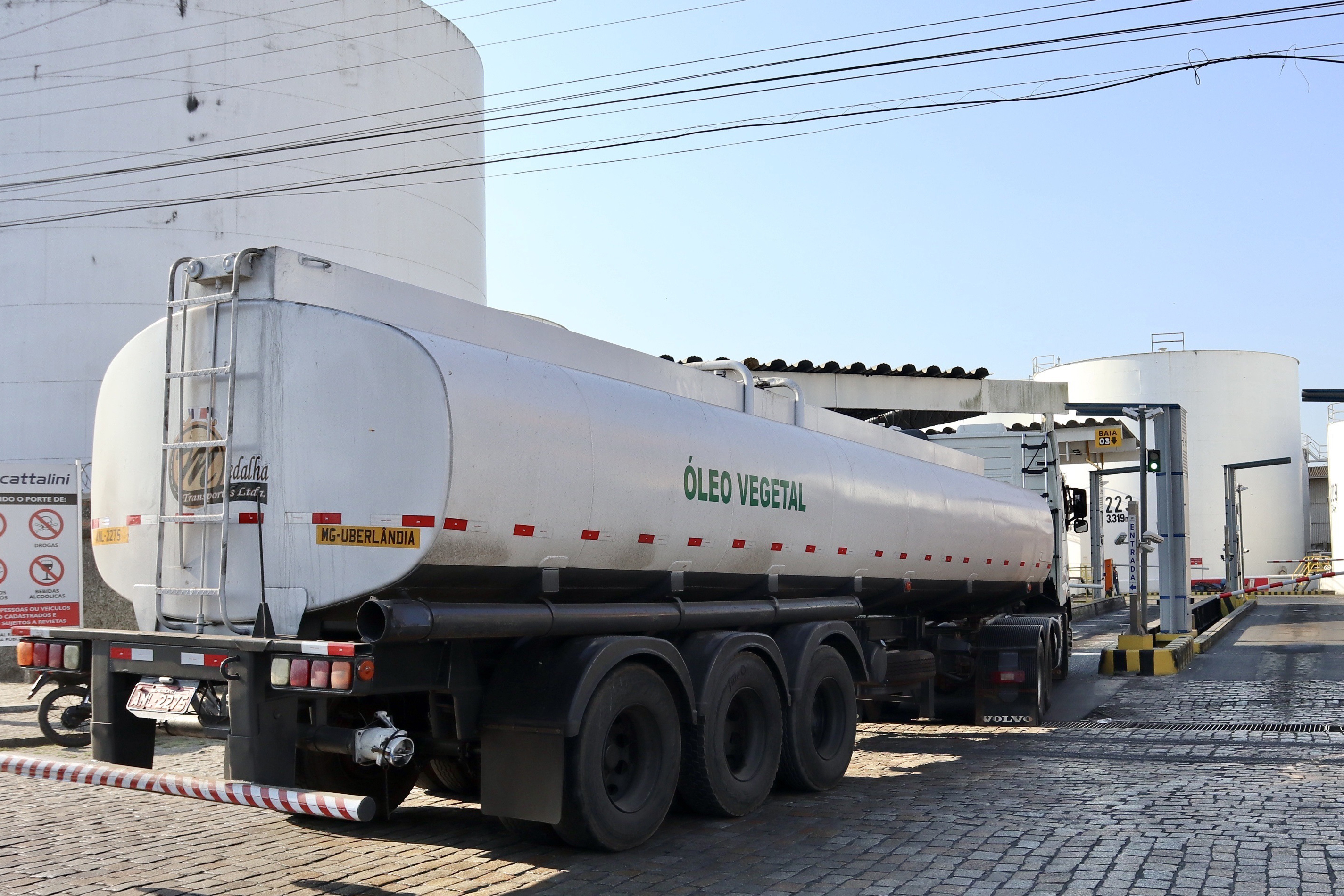 Após aumento de 15% no transporte de líquidos, Porto se prepara para novas demandas - Foto: Claudio Neves/Portos do Paraná