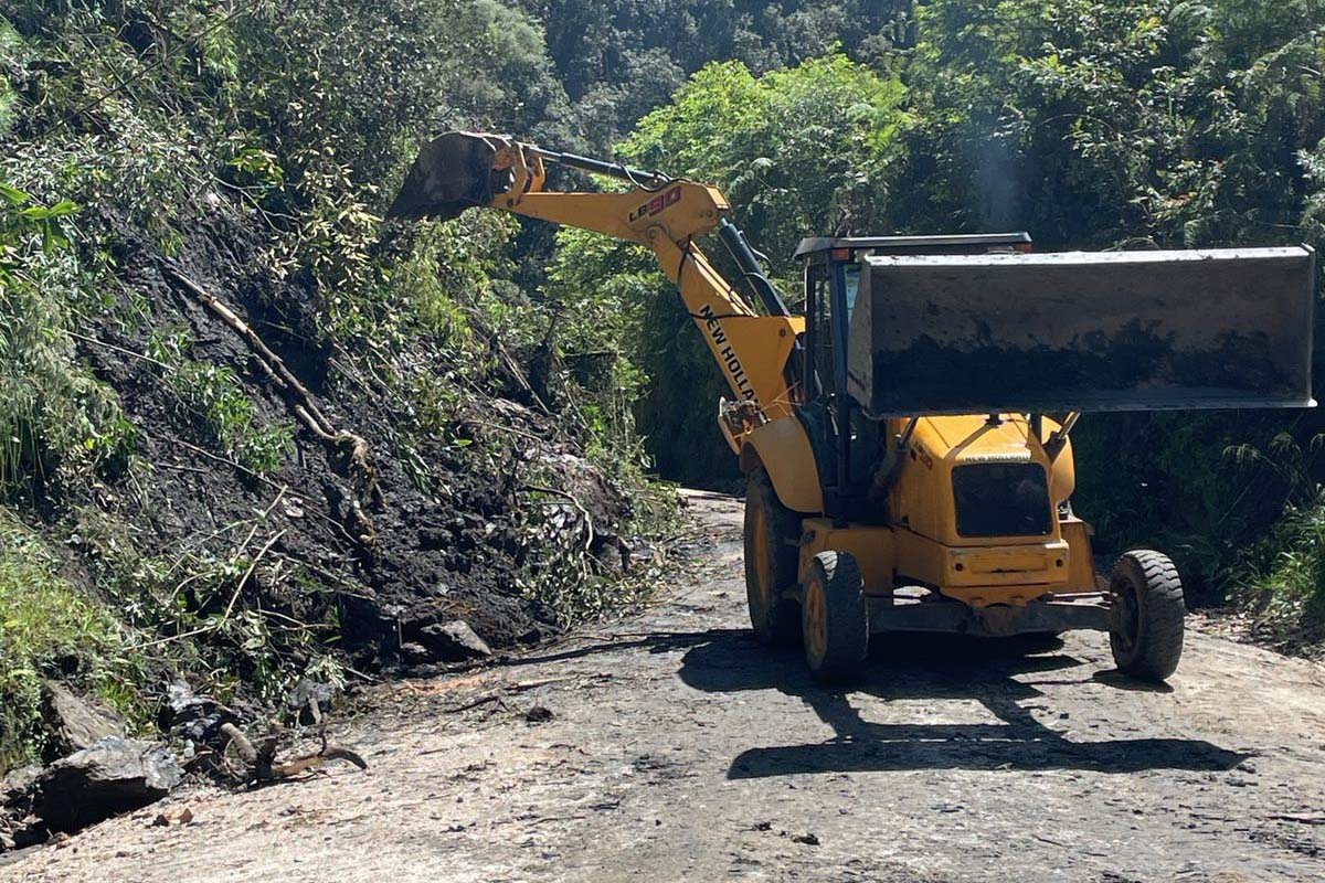Serviços na PR-090 já iniciaram e devem ser concluídos na próxima semana Foto: DER
