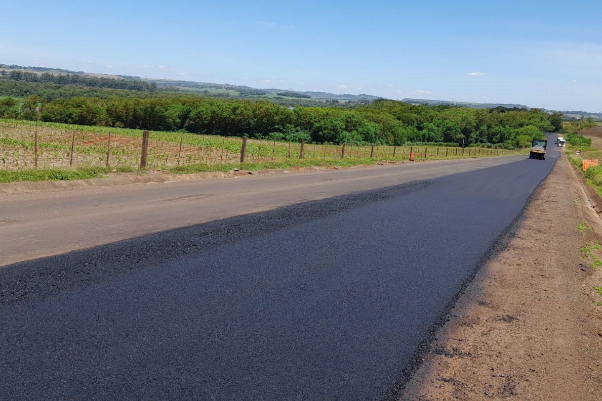PR-497 Missal a São Miguel do Iguaçu conservação Foto: DER