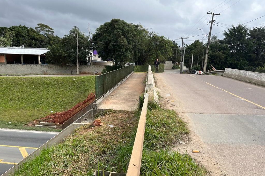 Viaduto Newton Laporte em Curitiba Foto: DER