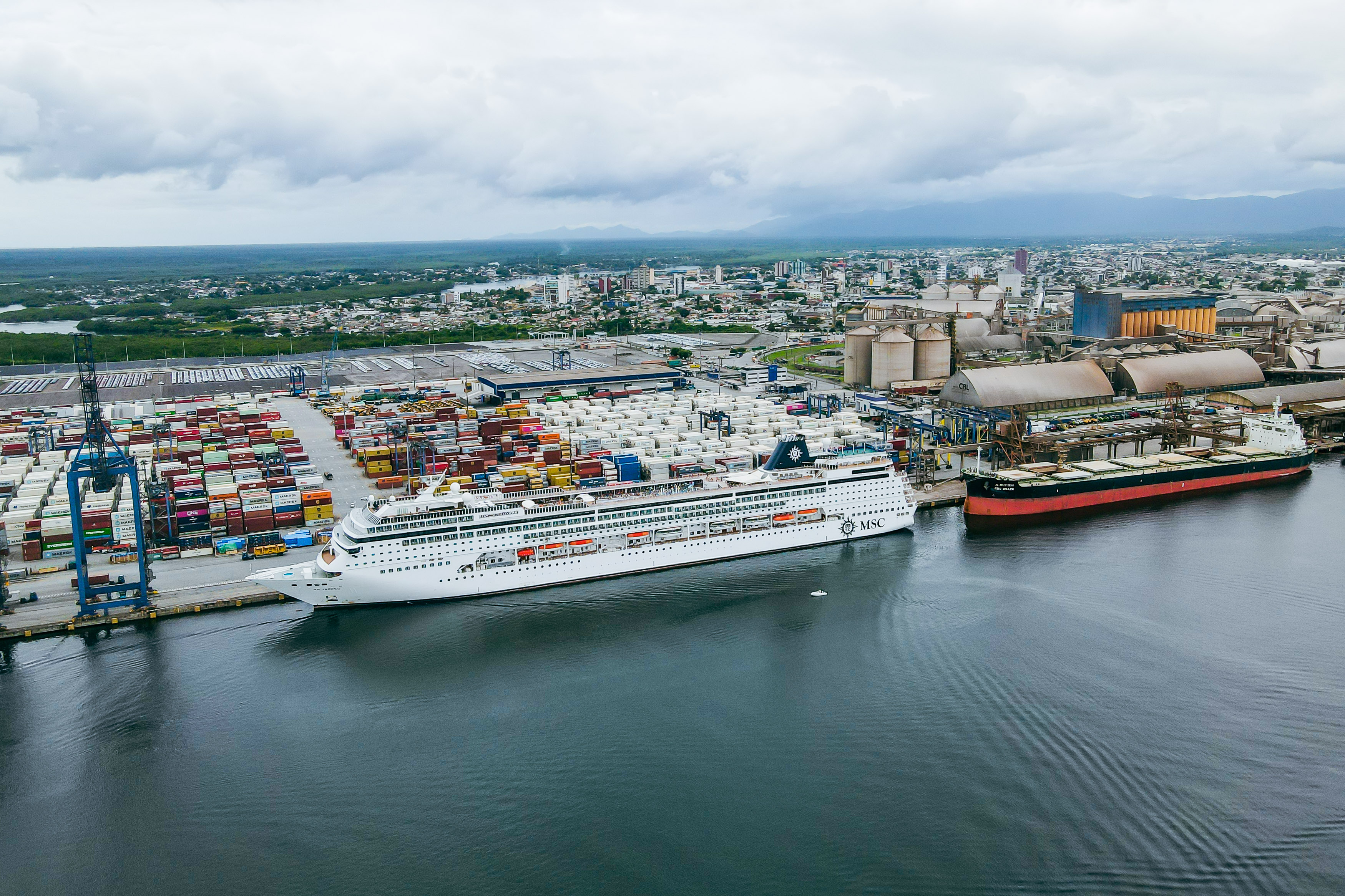 No aniversário de Paranaguá, Porto comemora 88 anos de relação com a cidade Foto: Claudio Neves/Portos do Paraná