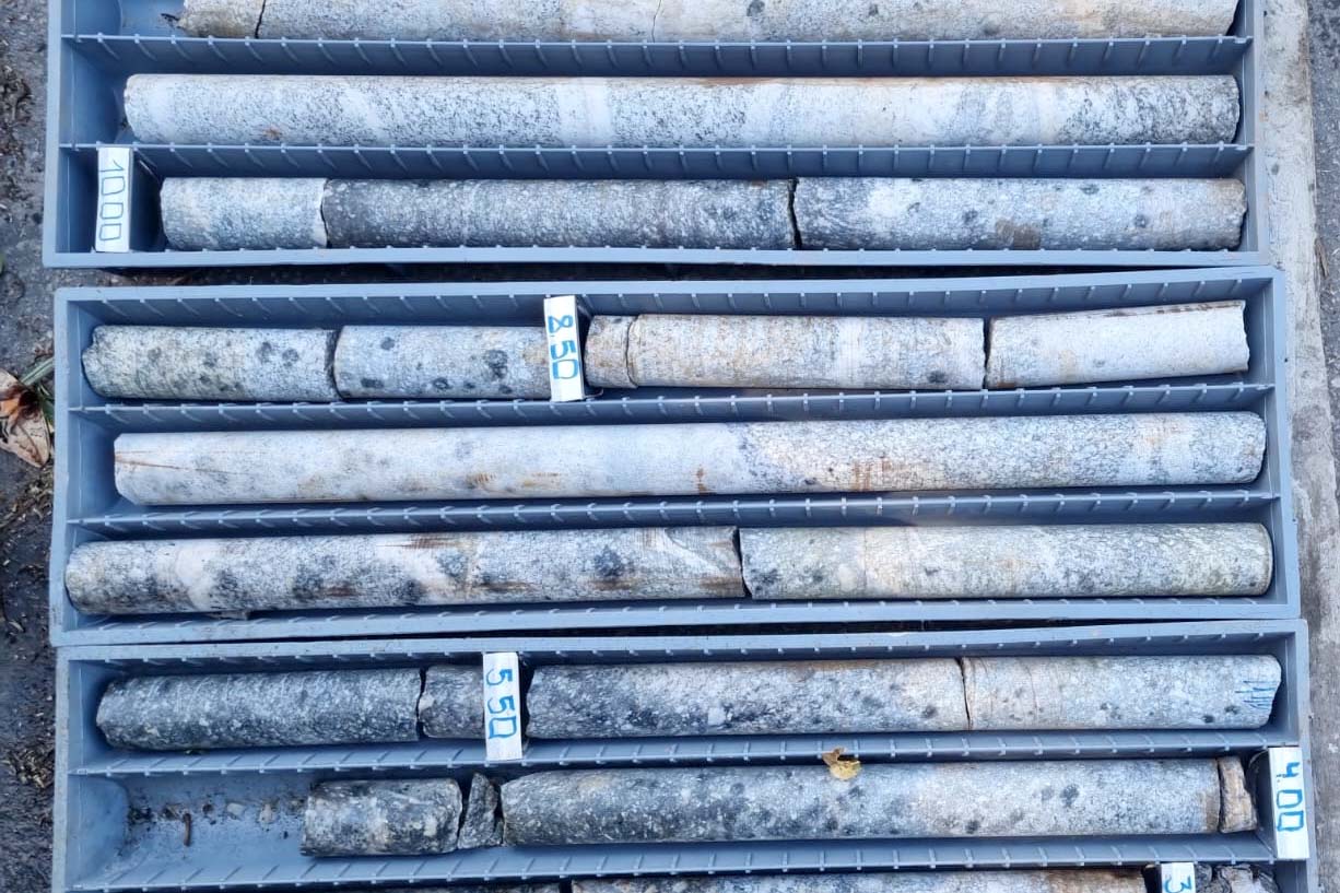 Novas sondagens no solo marcam avanço no projeto da Ponte de Guaratuba Foto: DER