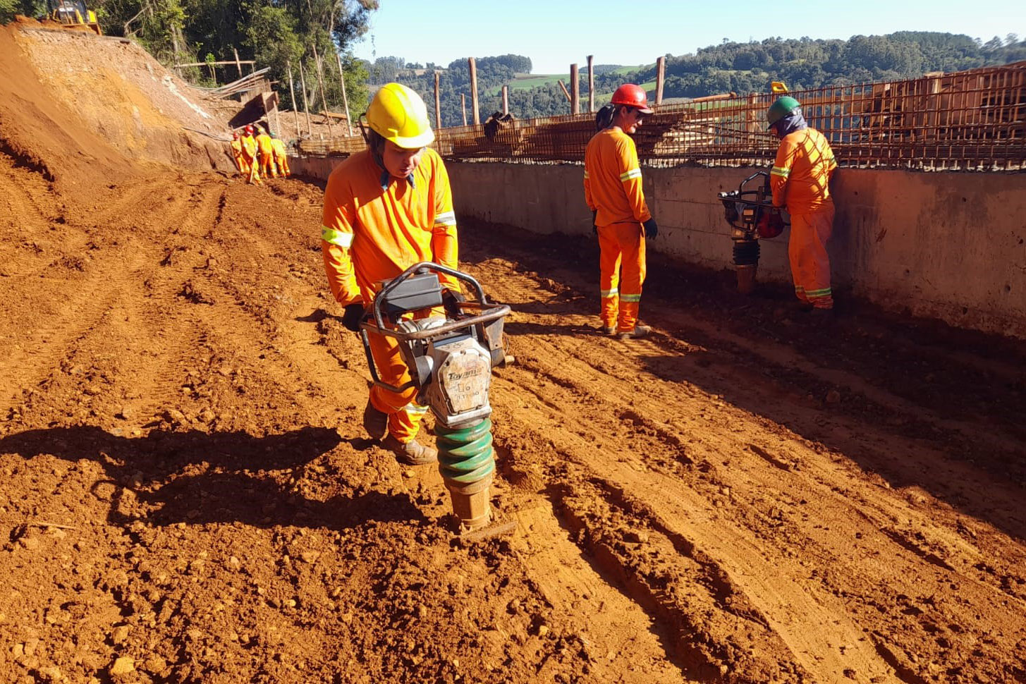 Recuperação de rodovia em Salgado Filho deve ser concluída em outubro Foto: DER-PR