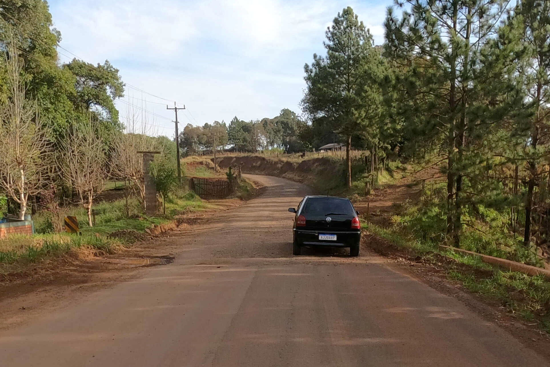 Estradas rurais do Centro-Sul vão receber R$ 5,4 mi em investimentos Foto: DER-PR
