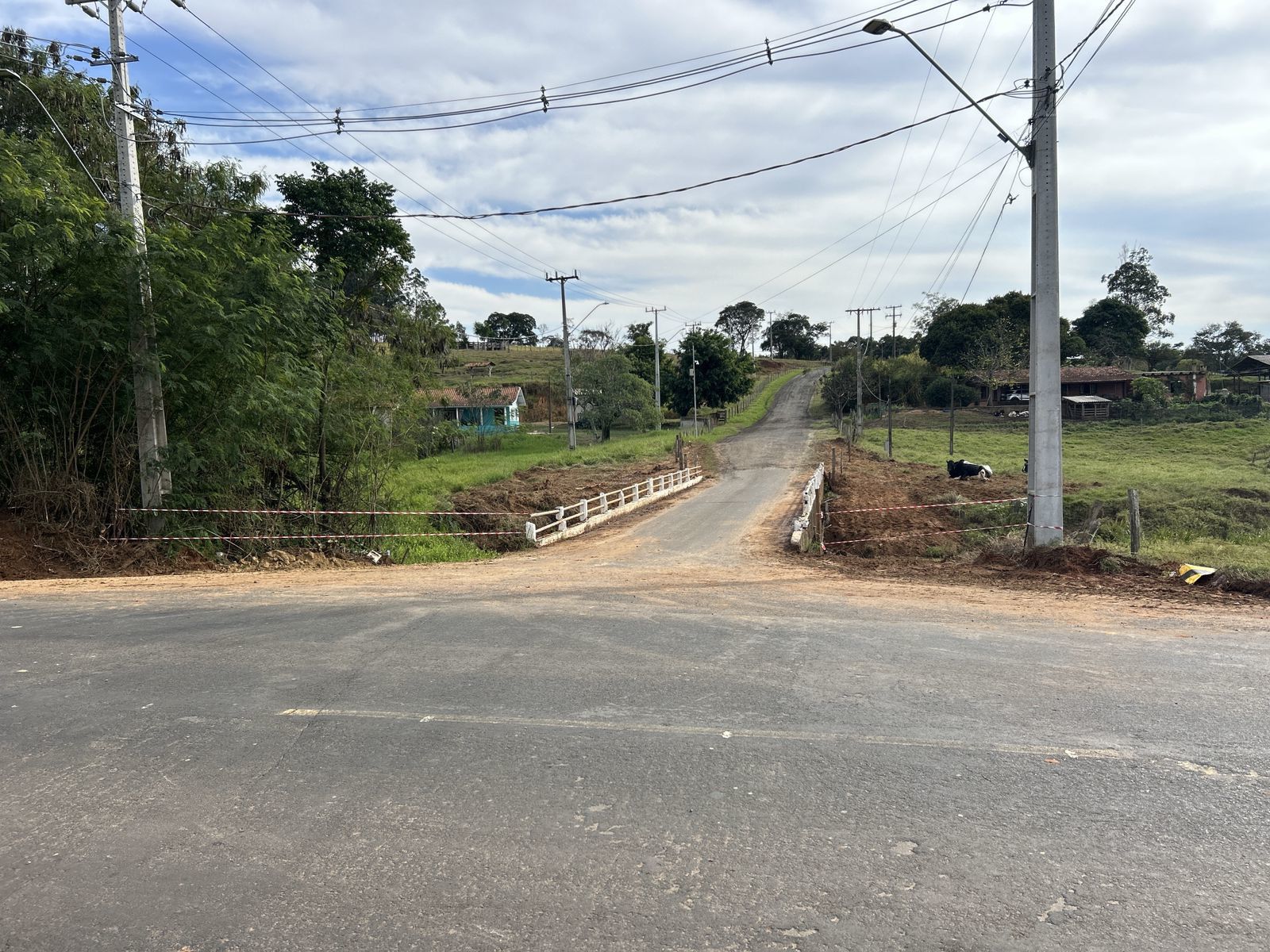 Reforma da ponte sobre o Ribeirão Patrimônio na PR-151 em Salto do Itararé