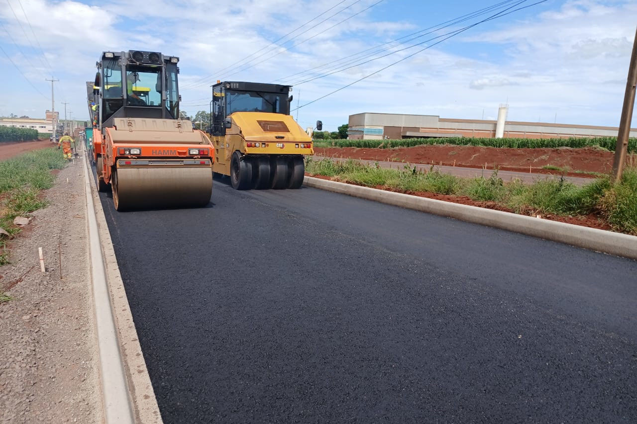 Obras na duplicação de rodovia em Toledo