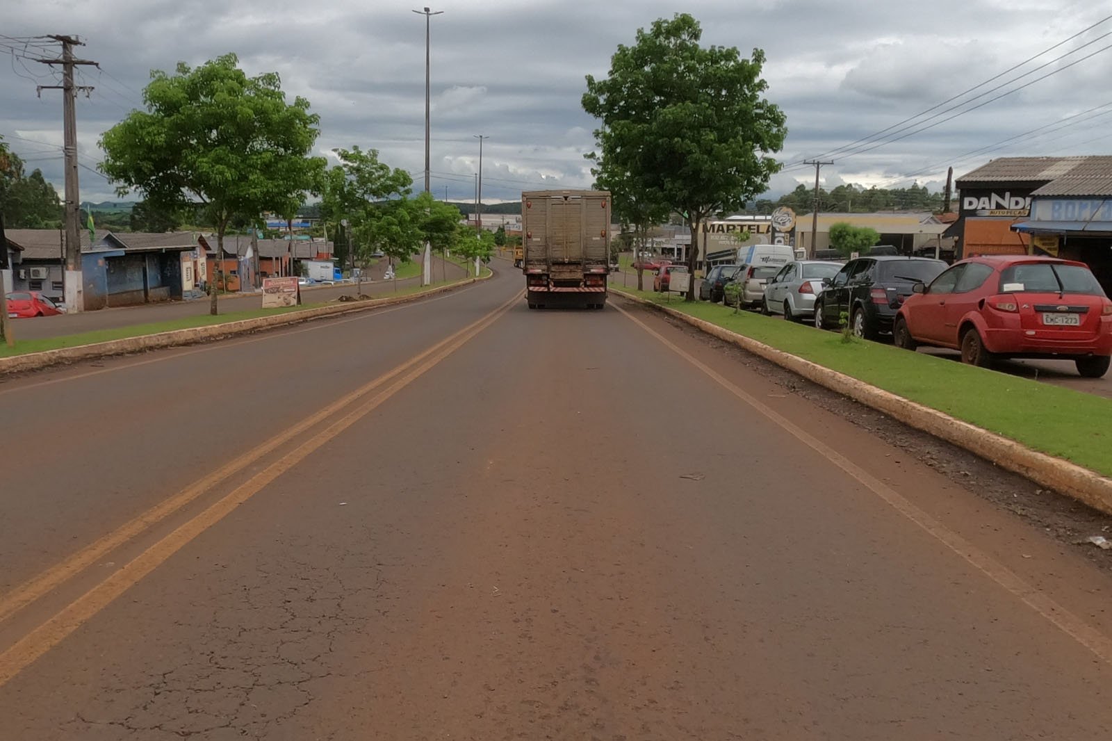 rua onde a passarela será instalada