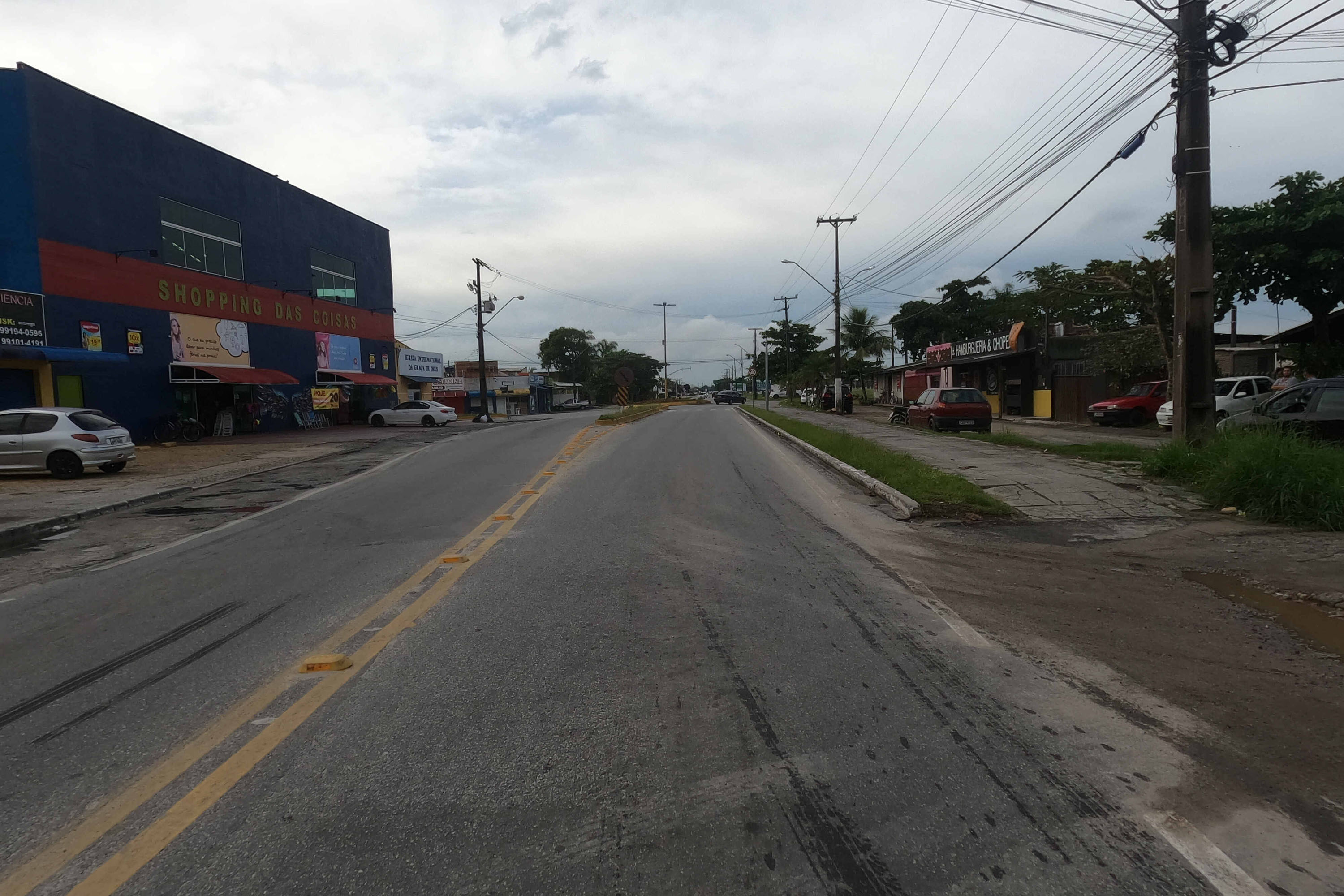 Atual estrada entre Matinhos e Pontal do Paraná