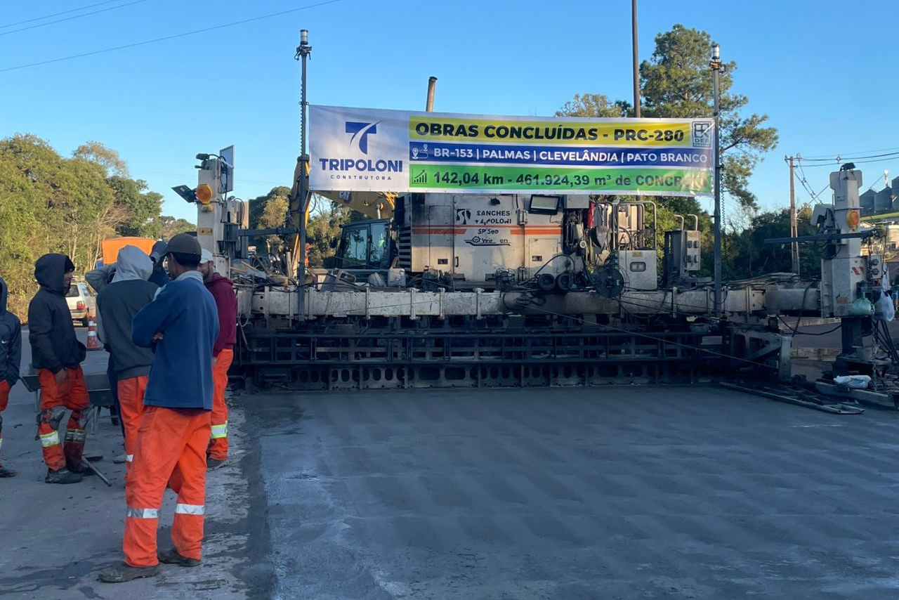 Momento final da Concretagem da PRC-280 entre Pato Branco e Clevelândia
