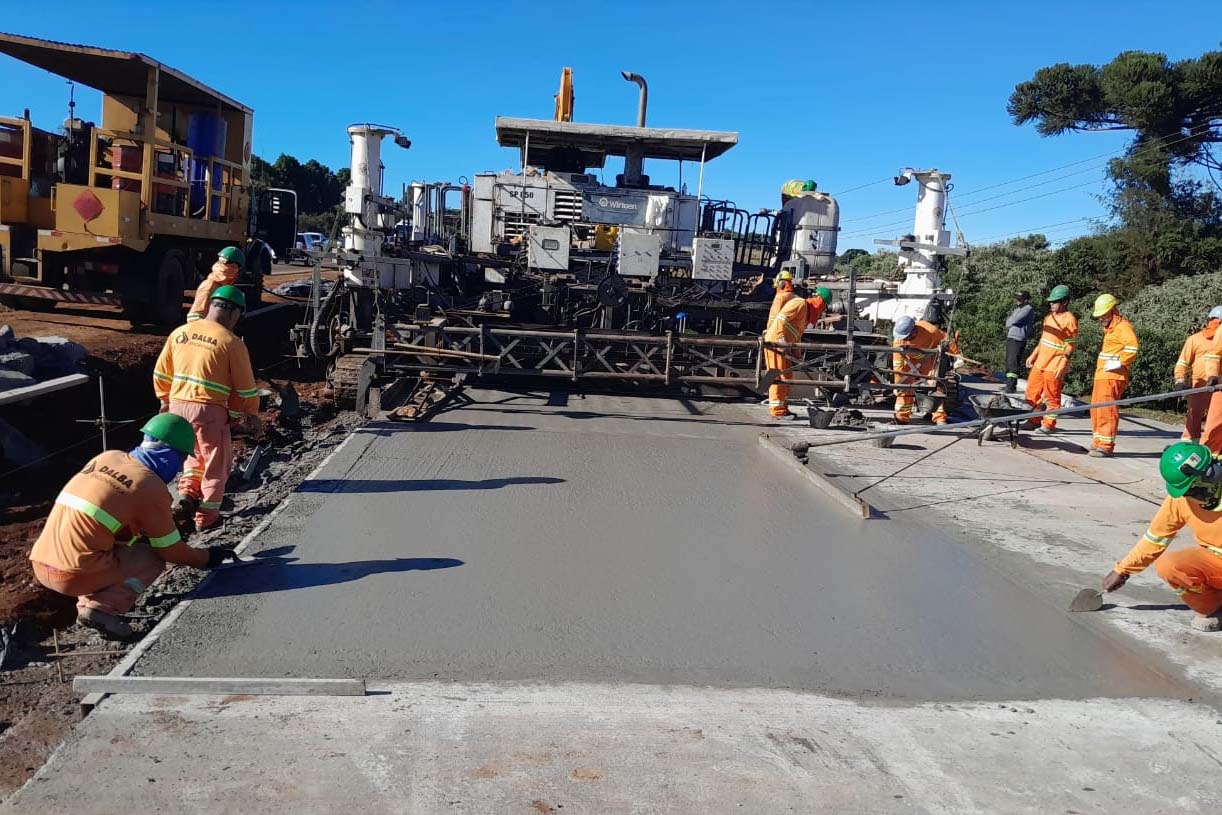 Obras da duplicação da PRC-466