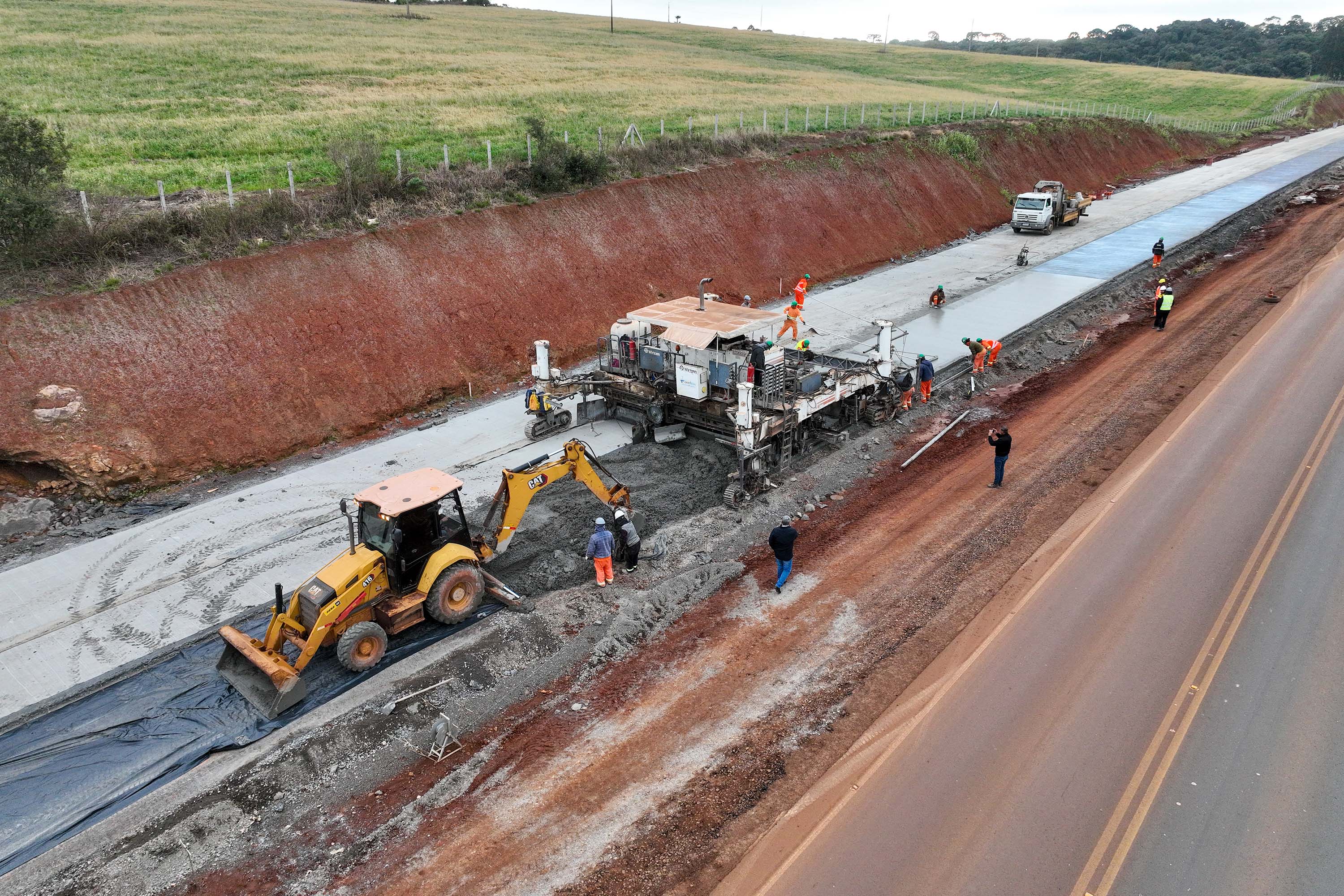 Obras da Duplicação em concreto da PRC-466 em Guarapuava