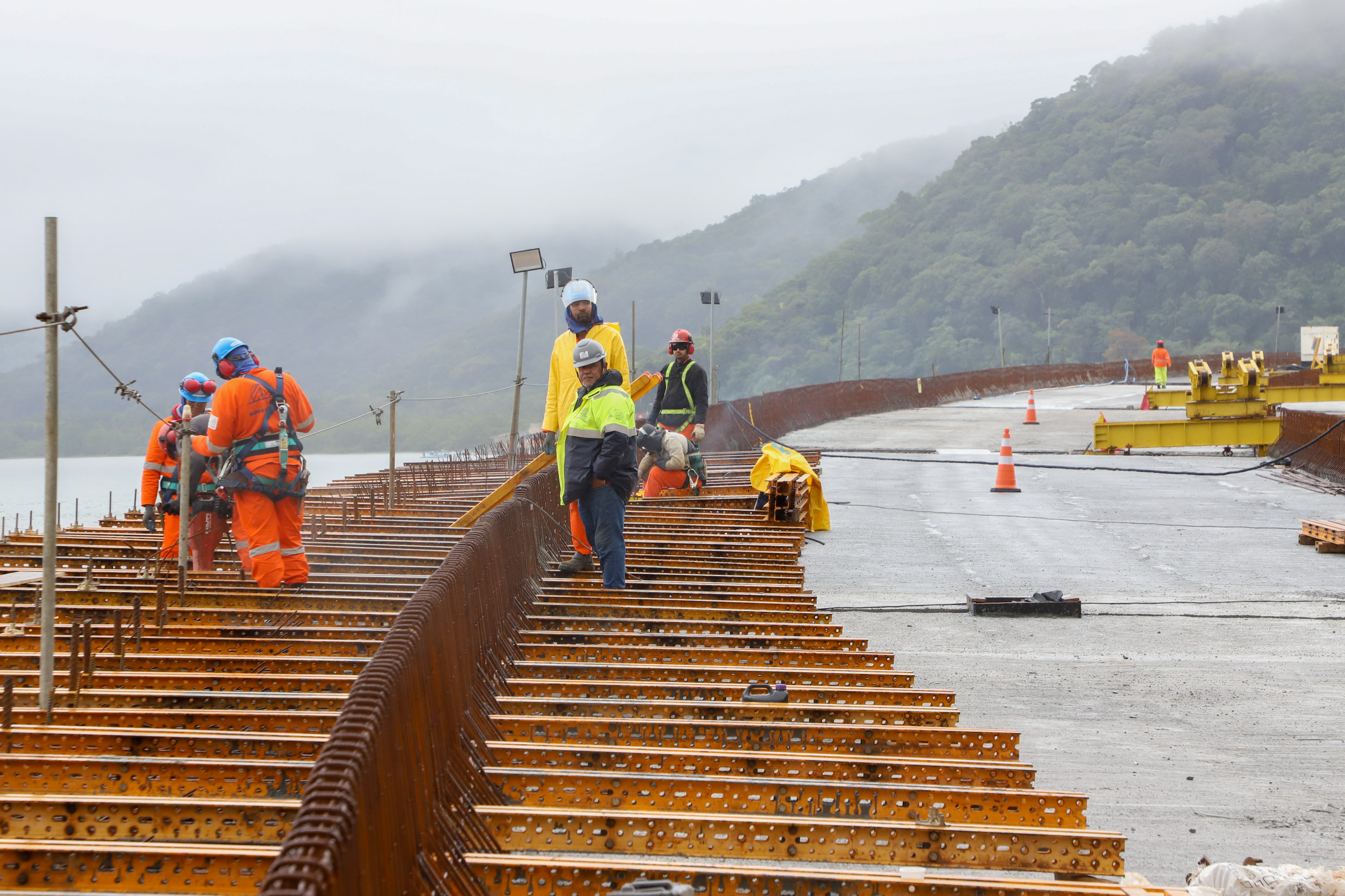 Obras na Ponte de Guaratuba