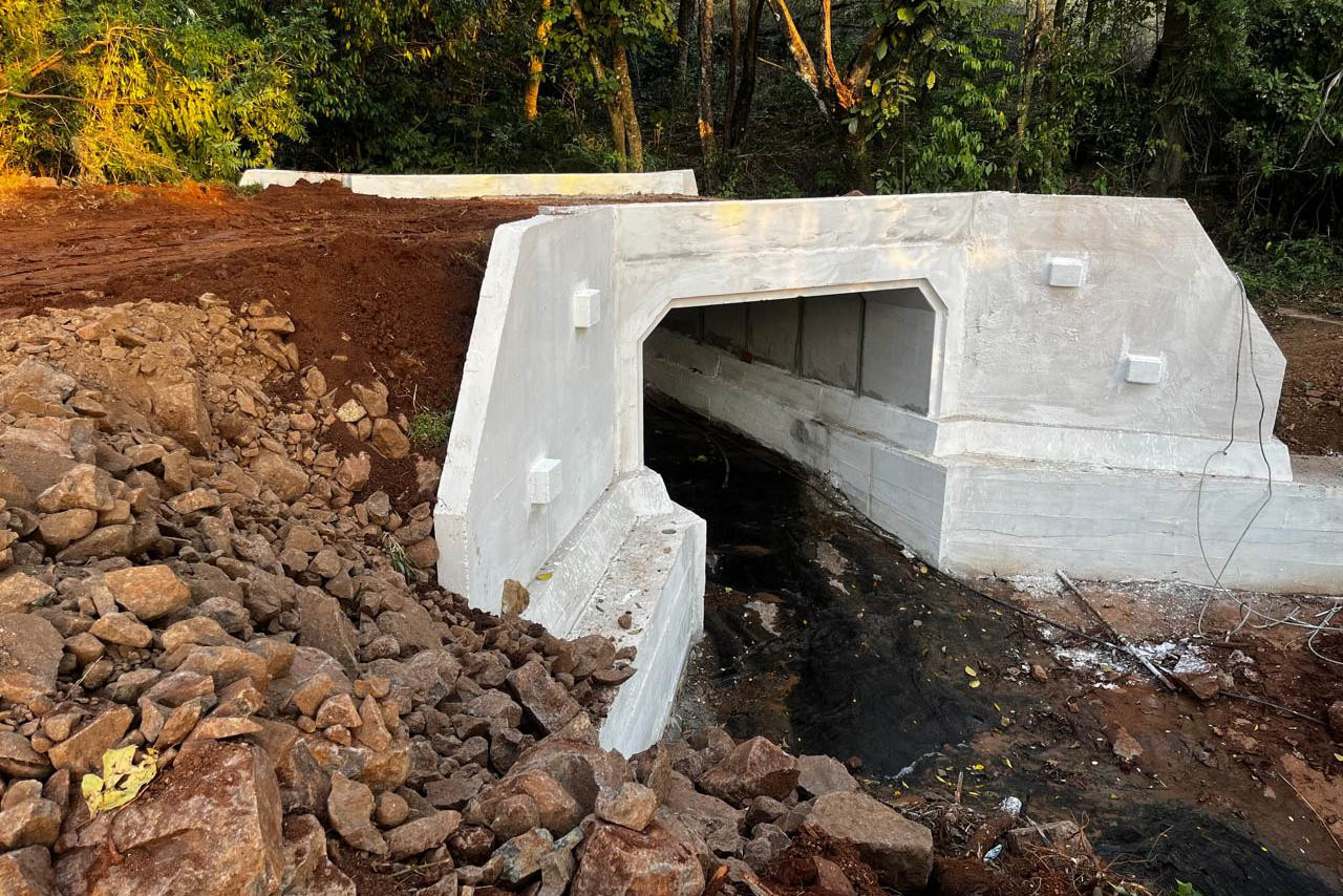 Obras da nova ponte de concreto