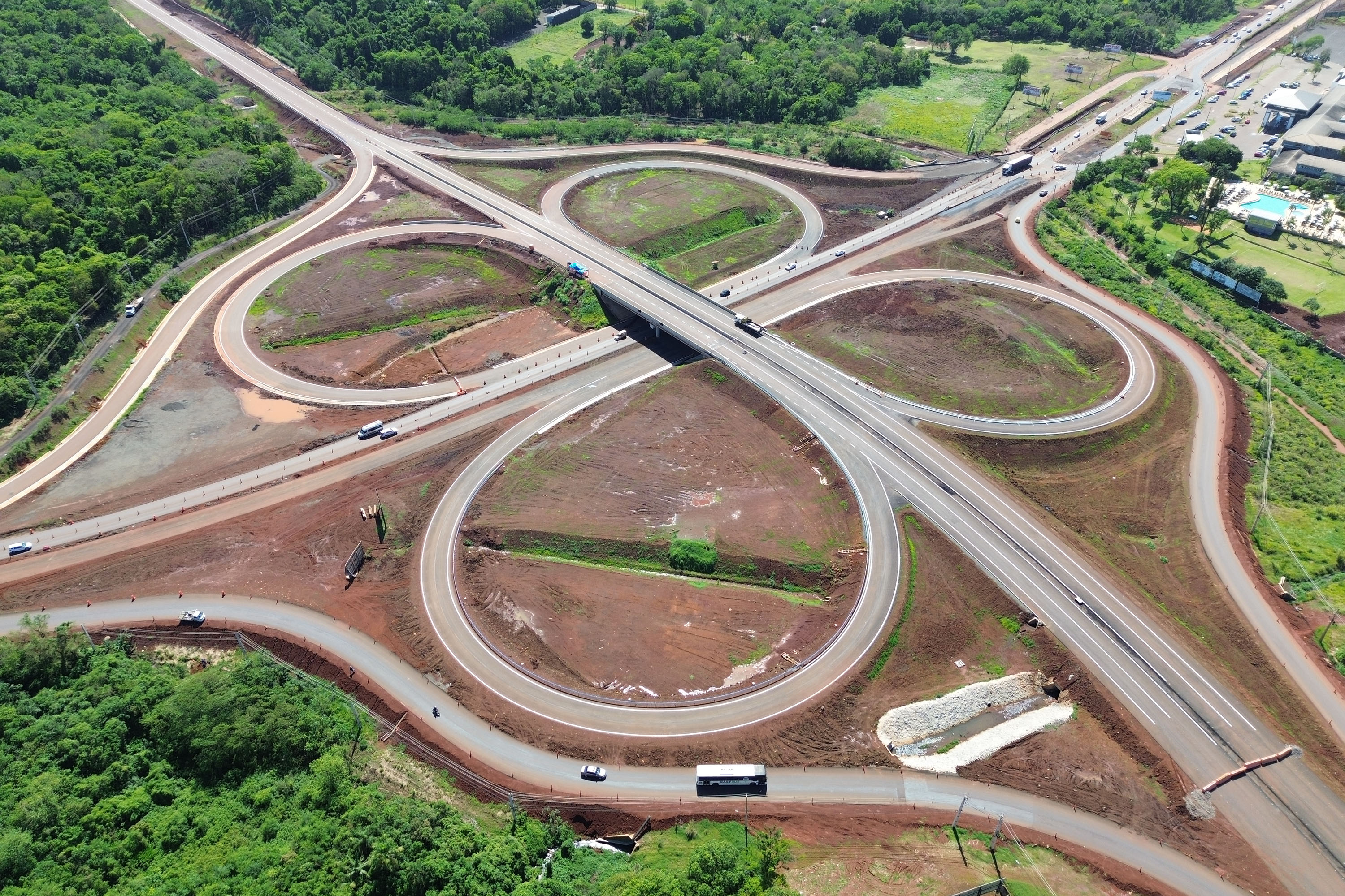 Obra da Perimetral Leste