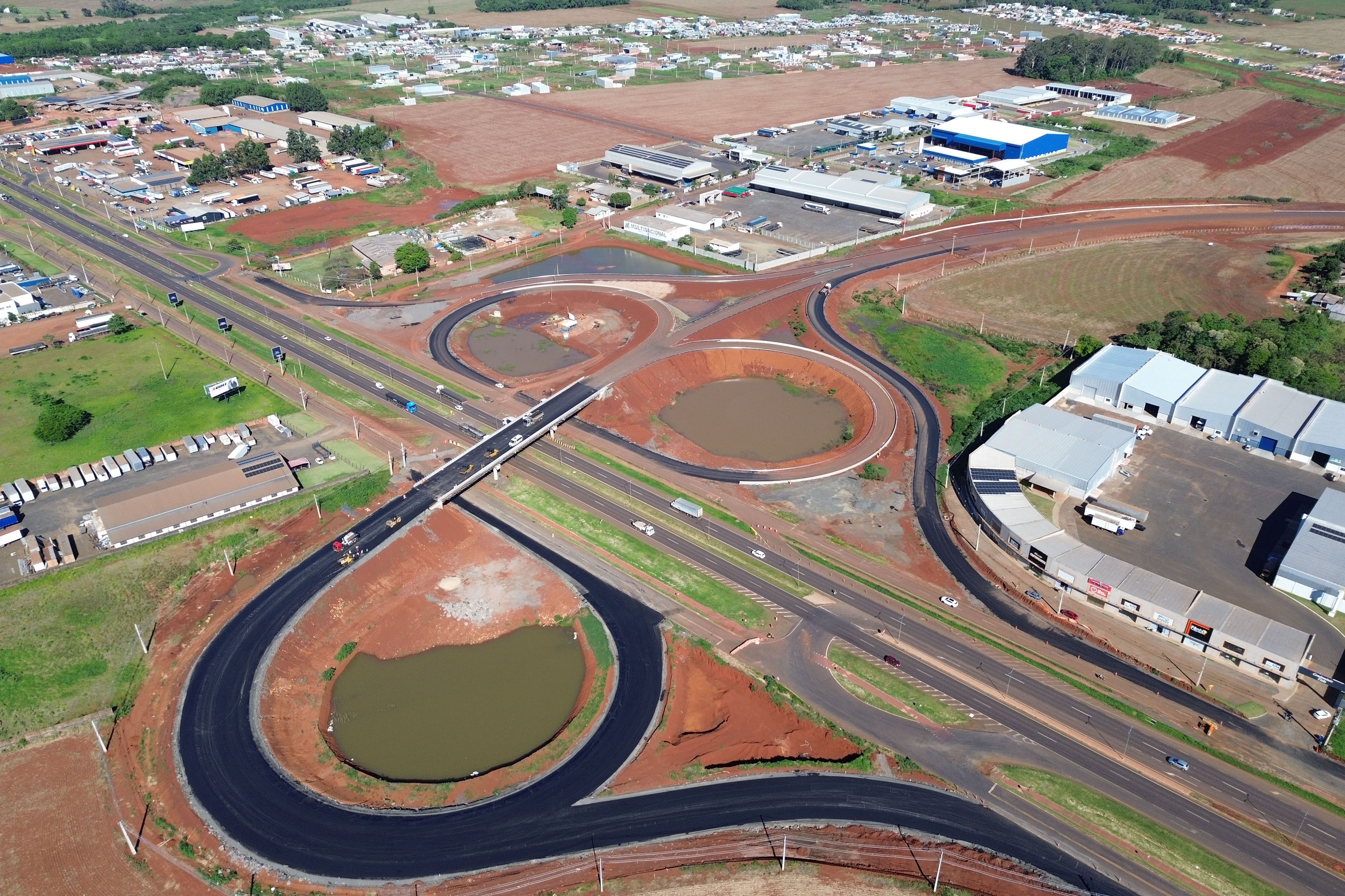 Obra da Perimetral Leste