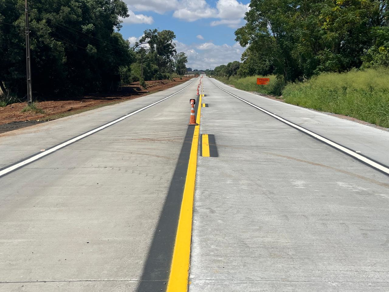 Restauração da PR-151 entre Ponta Grossa e Palmeira tem os primeiros quilômetros prontos