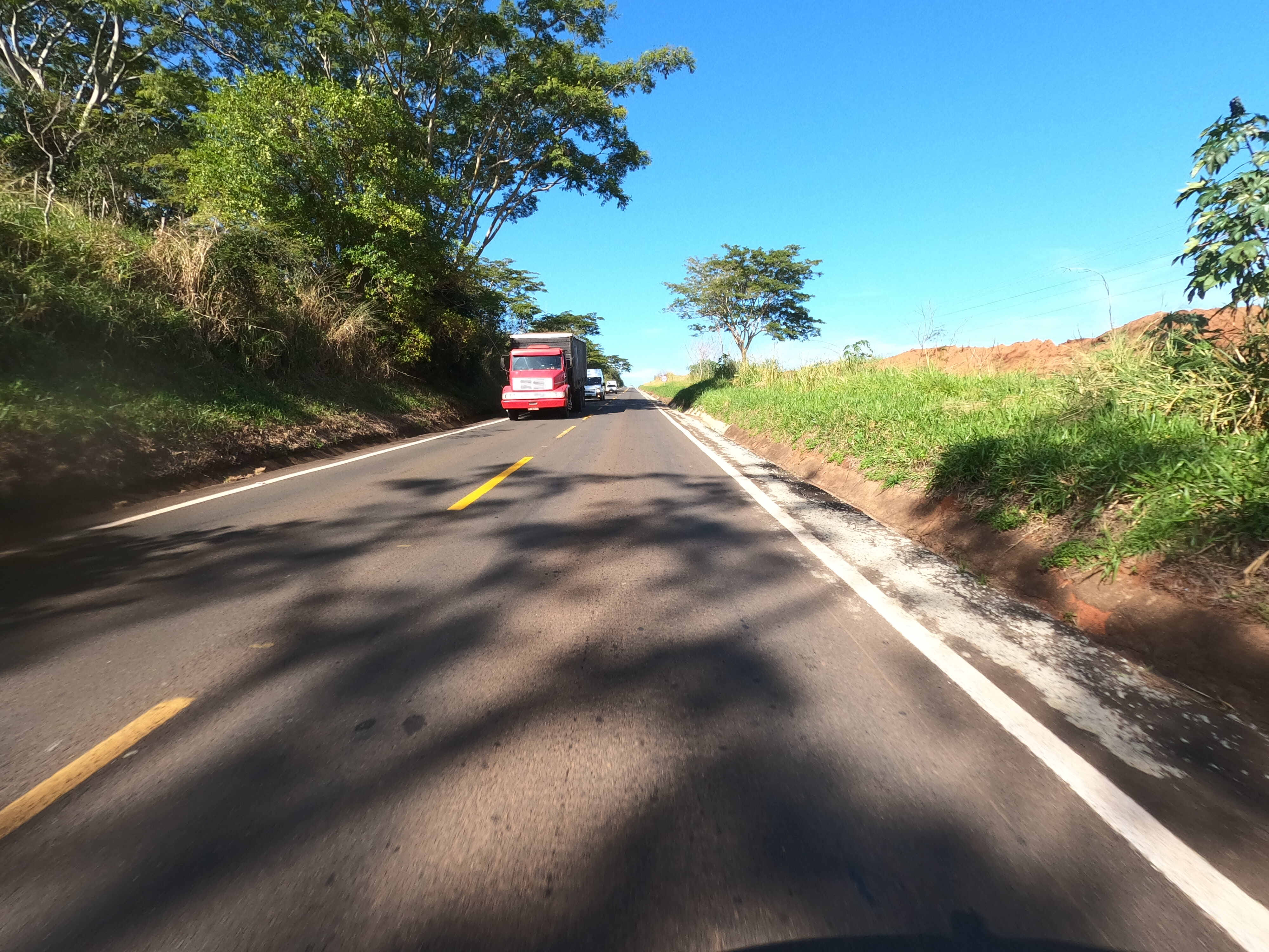 DER/PR homologa edital de projeto de terceiras faixas de rodovia em Colorado