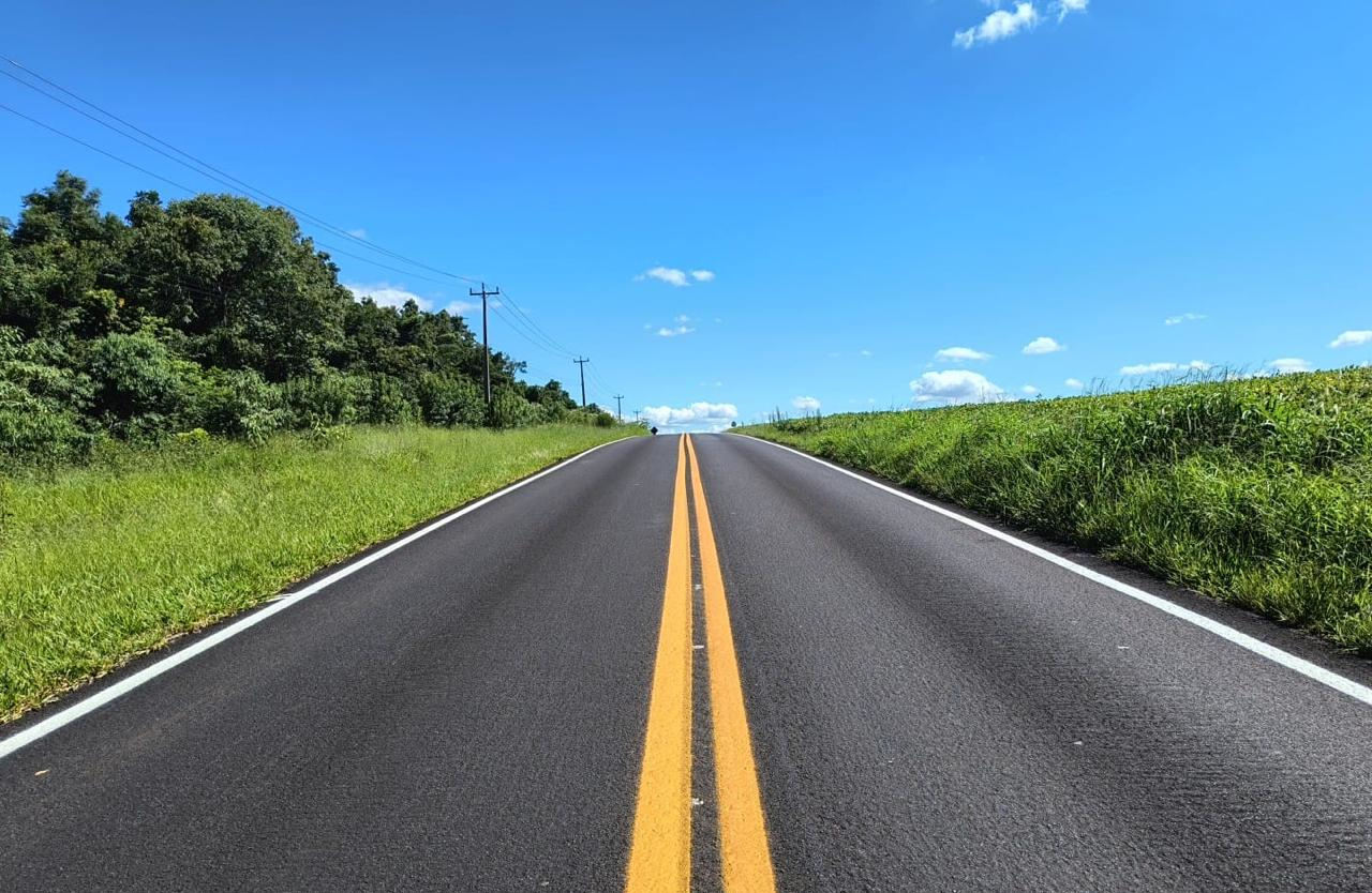 DER/PR reforça sinalização viária em Francisco Beltrão e na ligação com Itapejara D'Oeste