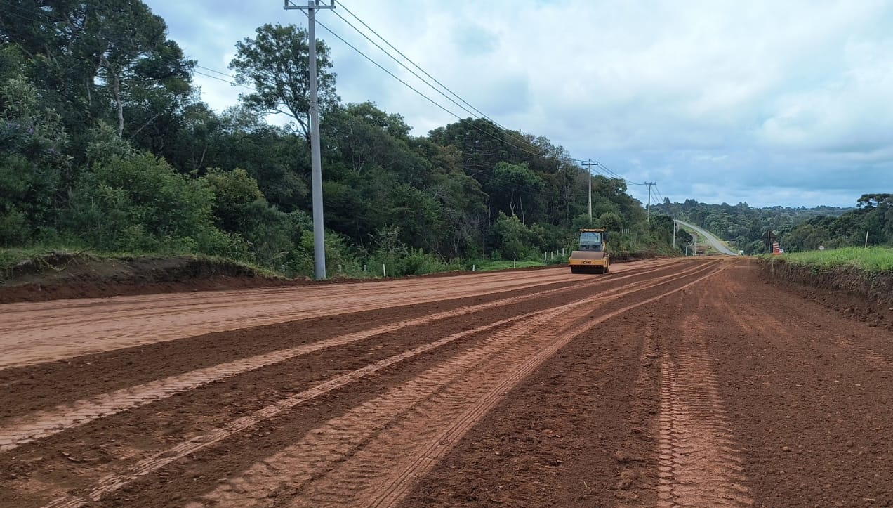 Duplicação em concreto da PRC-466 entre Turvo e Palmeirinha chega a 22,7% de execução