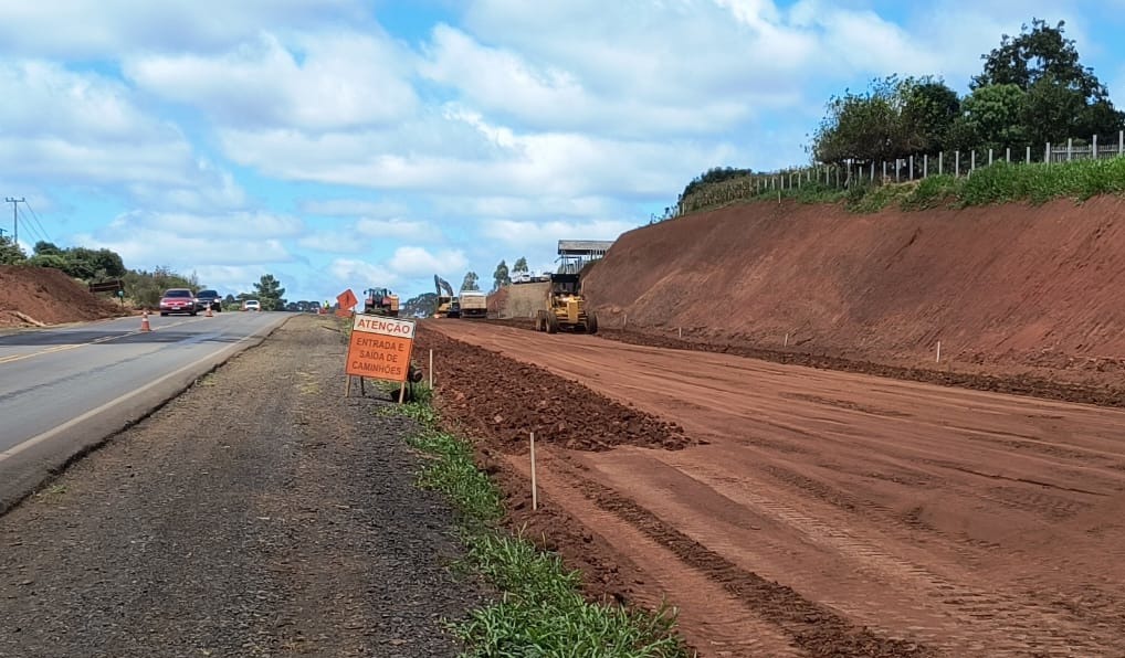 Duplicação em concreto da PRC-466 entre Turvo e Palmeirinha chega a 22,7% de execução