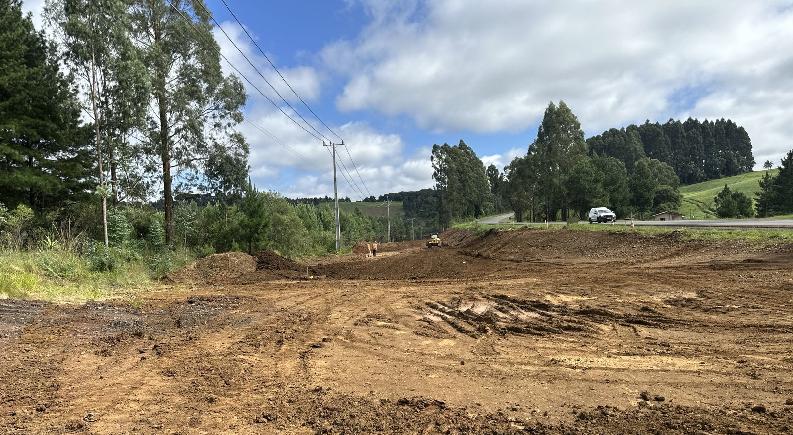 Duplicação em concreto da PRC-466 entre Turvo e Palmeirinha chega a 22,7% de execução