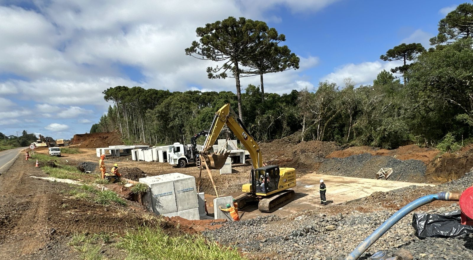 Duplicação em concreto da PRC-466 entre Turvo e Palmeirinha chega a 22,7% de execução