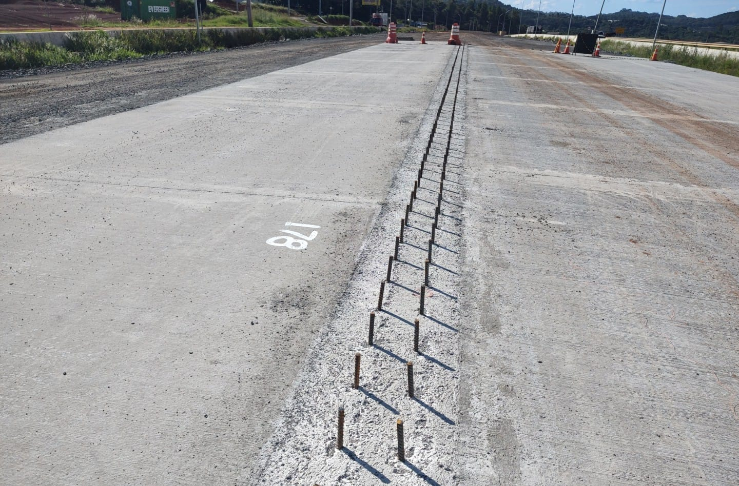 Duplicação em concreto da PRC-466 entre Pitanga e Turvo atinge 18,22%