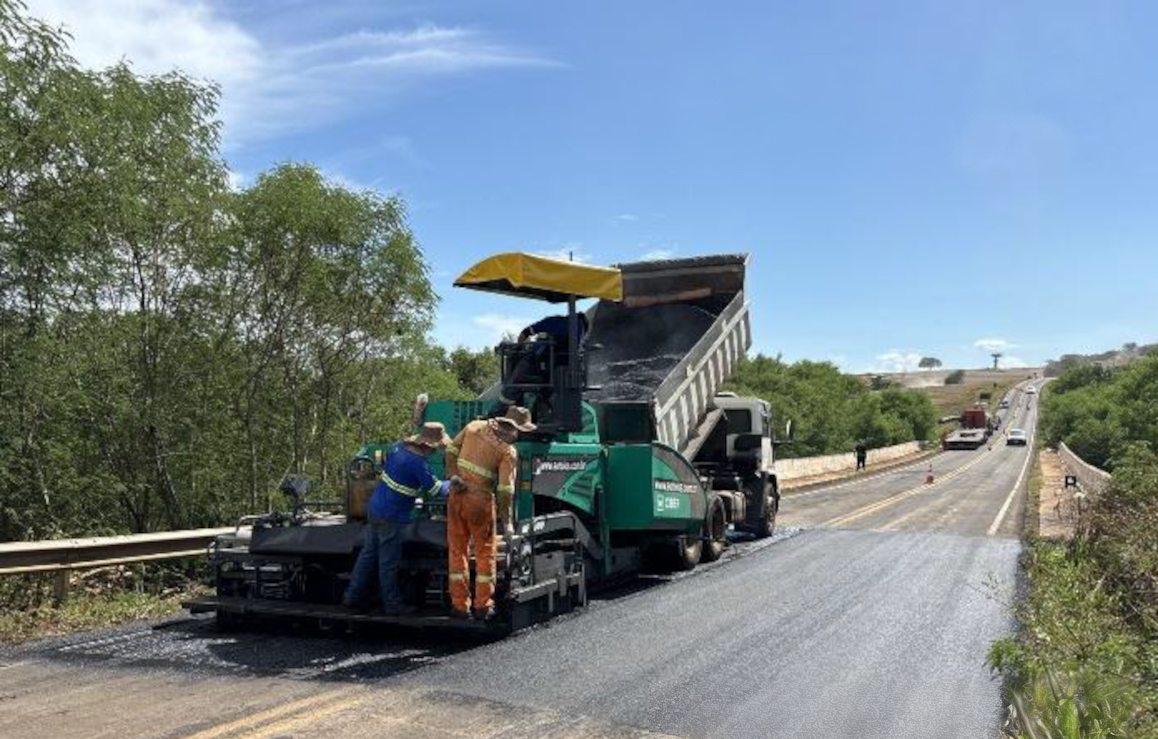 DER/PR promove melhorias em acesso a ponte entre Godoy Moreira e São João do Ivaí