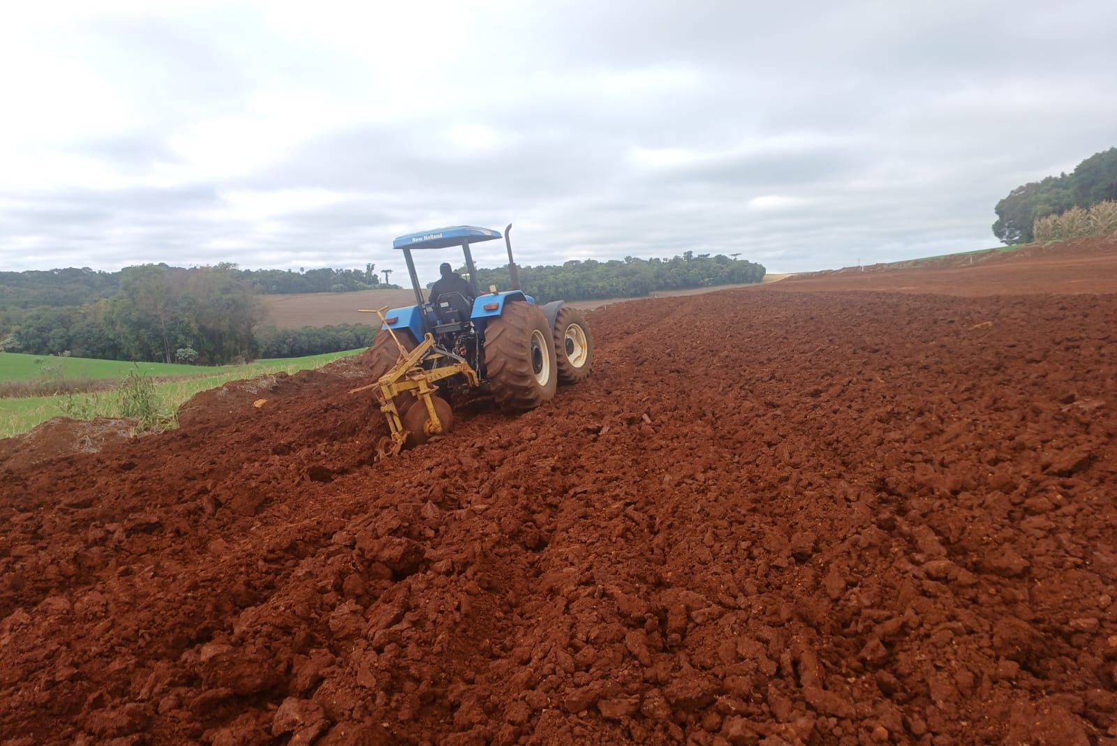 Novo Contorno Noroeste de Pato Branco tem avanços nos serviços de terraplenagem