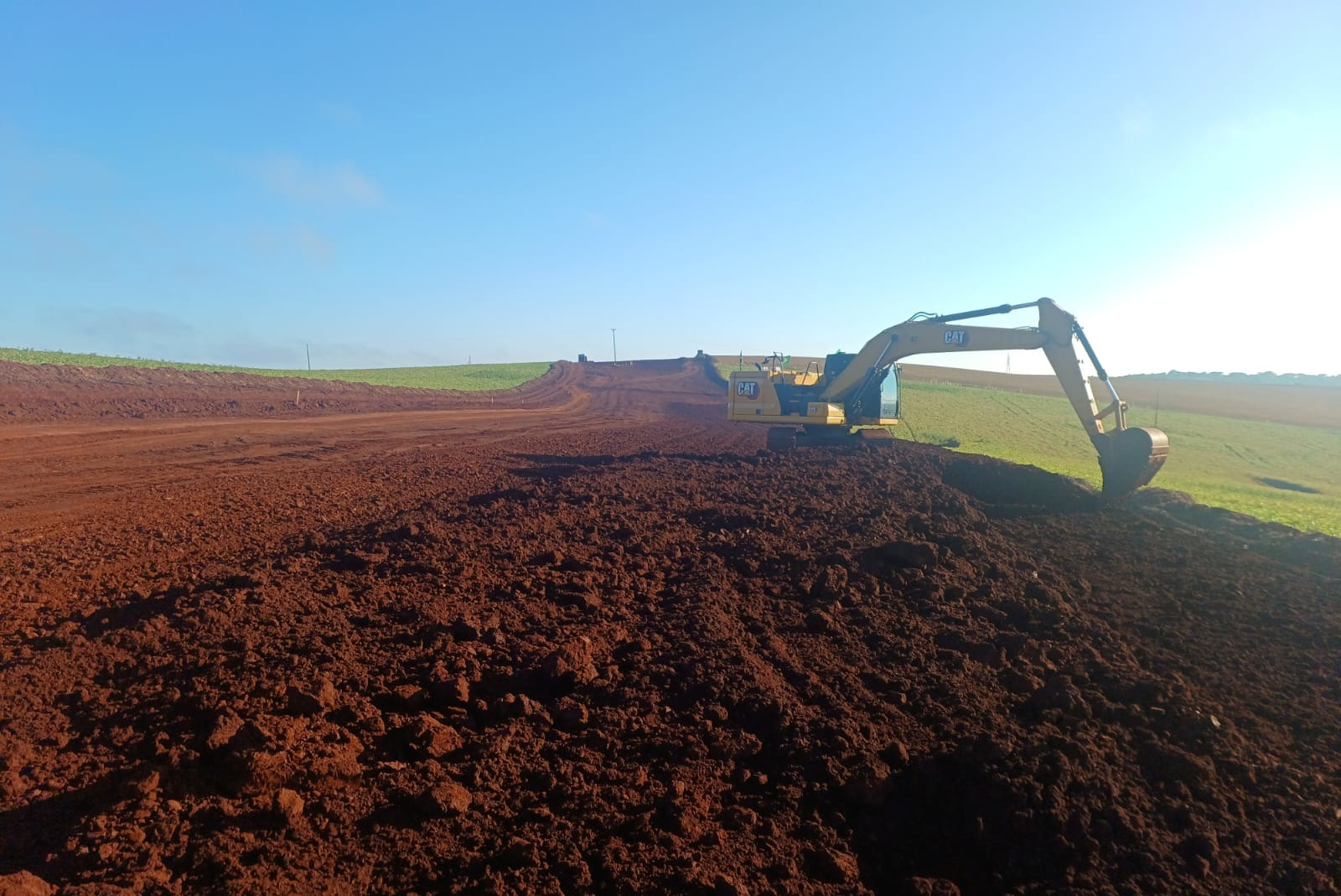 Novo Contorno Noroeste de Pato Branco tem avanços nos serviços de terraplenagem