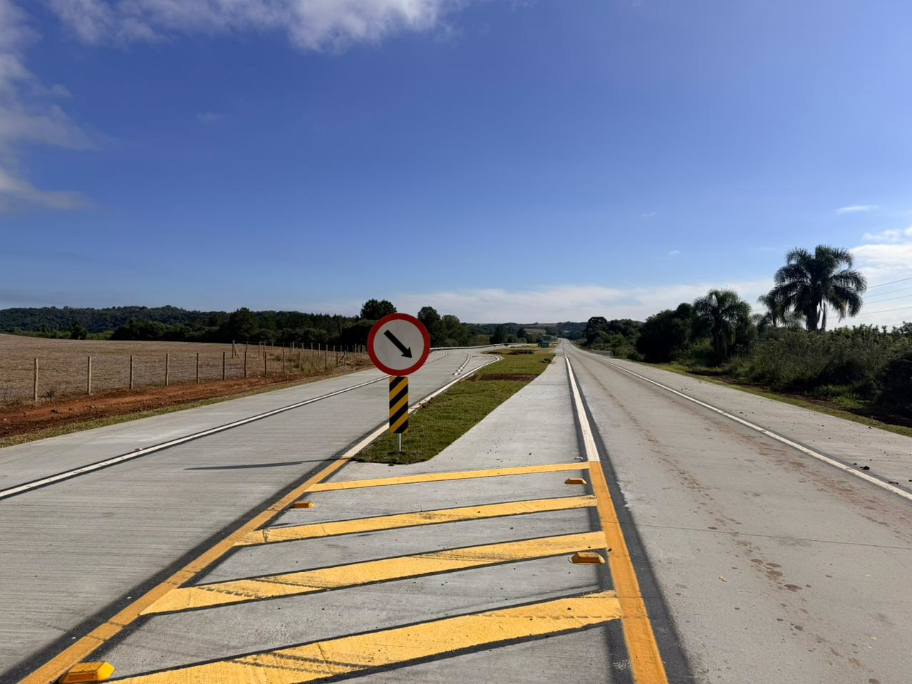 Restauração em concreto da PR-151 entre Ponta Grossa e Palmeira chega a 53% de execução