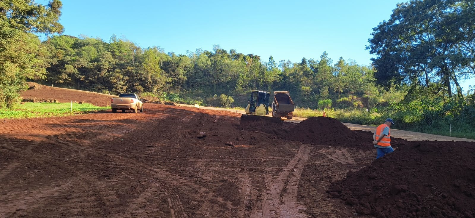 Sonho antigo, PR-239 entre Mato Rico e Roncador já tem obras de pavimentação