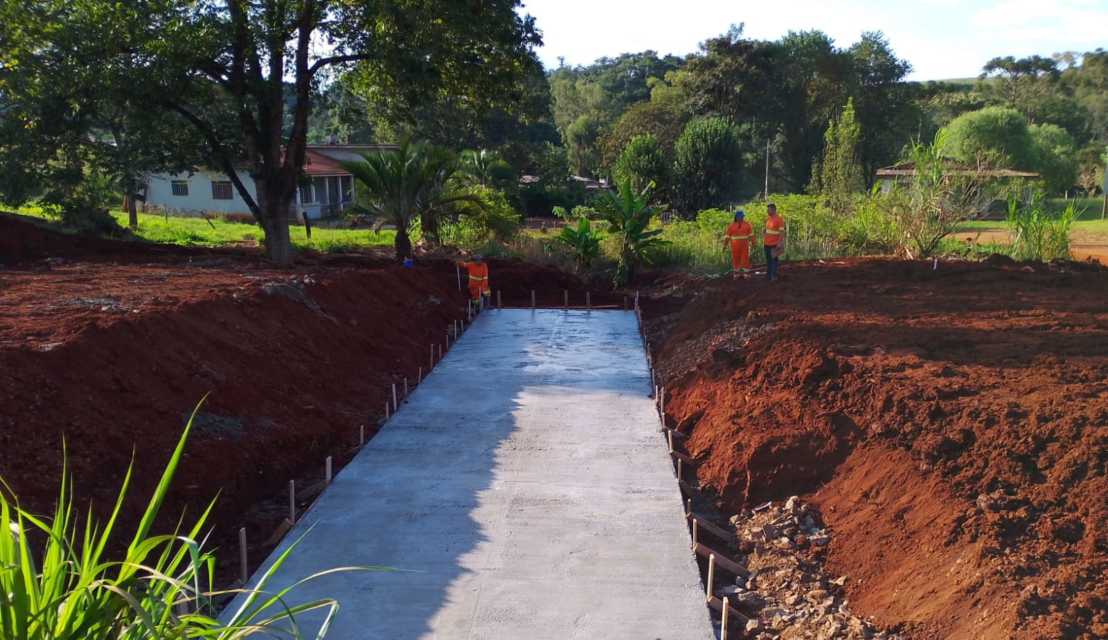 Sonho antigo, PR-239 entre Mato Rico e Roncador já tem obras de pavimentação