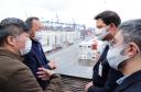 Representantes do Governo Federal visitaram nesta terça-feira (22) o Porto de Paranaguá para conhecer a estrutura de armazenagem e embarque. Os técnicos avaliam as melhores alternativas para o acesso à cidade a partir da construção da Nova Ferroeste. - Foto: Rodrigo Félix Leal/INFRA