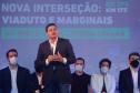 O governador Carlos Massa Ratinho Junior e o Secretário da Infraestrutura, Sandro Alex acompanhados do diretor-geral do DER, Fernando Furiatti inauguraram nesta terça-feira (10) o Viaduto do Sabará, no quilômetro 173 da rodovia BR-373, em Ponta Grossa, nos Campos Gerais. Foto: Rodrigo Félix Leal / InfraPR 
