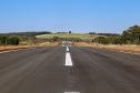 As obras de recapeamento da pista de 1.210 metros de extensão e 23 metros de largura estão 84,37% executadas. Foto: Gilson Abreu/AEN