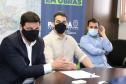 Durante a reunião na secretaria foi acordado que o volume de pedras será dividido em partes iguais (aproximadamente 3mil metros cúbicos) e que cada prefeitura ficará responsável pela retirada e transporte do material até seu município. Foto: Rodrigo Félix Leal / InfraPR