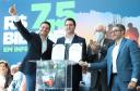O governador Carlos Massa Ratinho Junior confirmou nesta terça-feira (29), junto ao secretário da Infraestrutura e Logística do Paraná, Sandro Alex e do diretor-presidente da Portos do Paraná, Luiz Fernando Garcia, as obras de implantação de novas esteiras transportadoras nos berços 211, 209 e 208, com investimento de R$ 800 milhões da iniciativa privada, das empresas Rocha e Fertipar. Foto: Rodrigo Félix Leal / Seil