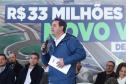 O governador Carlos Massa Ratinho Junior assina ordem de serviço para construção de viaduto em São José dos Pinhais. Foto: Rodrigo Félix Leal / SEIL