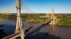 Governador Ratinho Junior faz última vistoria na Ponte da Integração, que está concluída Foto: Rodrigo Félix Leal / SEIL