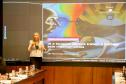 O governador Carlos Massa Ratinho Junior participa da palestra com a especialista em Inteligência Artificial, Martha Gabriel.