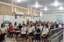 alunos assistindo a apresentação na Escola de Trânsito do DER/PR em Cascavel