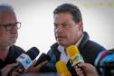 pessoas comemorando a pavimentação que liga distrito de Cianorte a Jussara