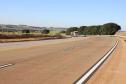 pavimentação em concreto da PR-180